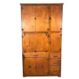 ANTIQUE HOOSIER CABINET | Hygena cabinet / kitchen pantry with drawers and cabinet doors, having a d