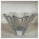 ORREFORS CENTER BOWL | Heavy crystal glass center bowl no. lh464214, appearing in overall very good 
