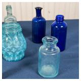 (8pc) ANTIQUE GLASS | Antique glass bottles and vessels; tallest h. 6 in.