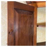 double cabinet doors over three drawers, over lower cabinet doors, canted corners, sculpted apron, c