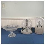 ANTIQUE STIPPLED GLASS | Including a pedestal bowl (h. 6 in.), a set of 5 plates (dia. 8 in.), and 1