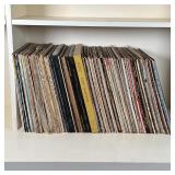 COLLECTION CLASSICAL RECORDS | A large collection of classical vinyl record albums, including Mahler