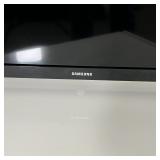SAMSUNG FLAT SCREEN TV | 32 inch flat screen smart TV, no remote, model no. un32n5300af