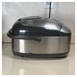 ZOJIRUSHI RICE COOKER | With steaming tray, stainless steel, model NS-TSC10
