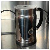 (2pc) NESPERESSO | Including a Nespresso pod brewer and a chrome frother