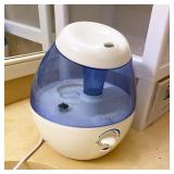 VICKS HUMIDIFIER