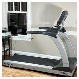 TRUE PS850 TREADMILL | Appearing in excellent condition