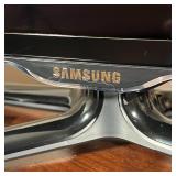 SAMSUNG 40 INCH TV | Flat screen tv with stand, model no. UN40ES6500FXZA