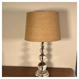 CRYSTAL BALL LAMP | Table lamp designed as four graduated crystal balls stacked on top of crystal ba