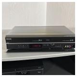 TOSHIBA VHS/DVD RECORDER | Model DVR620KU with owner