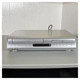 TOSHIBA VHS / DVD PLAYER | Model SD-K220 [untested]
