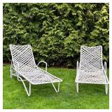 PAIR BROWN JORDAN LOUNGE CHAIRS | Pair of Brown Jordan "Lido" outdoor patio chaise lounges with whit