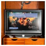 SONY 31 IN. TV | Sony Bravia, with remote- tested and works!