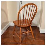 OAK SPINDLE BACK SIDE CHAIR | Appearing in very good condition; h. 36 x w. 17-1/2 x d. 17-1/2 in.