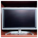 SHARP 25 IN. TV | Sharp Aquos flat screen TV, remote included- tested and works!