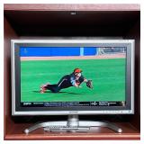 SHARP 25 IN. TV | Sharp Aquos flat screen TV, remote included- tested and works!