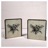 (3pc) TOLEWARE DECOR | Including a footed tole planter (h. 5-1/2 in.) and a pair of bookends