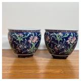 PAIR of CHINESE JARS | Chinese fishbowls with floral decoration on a dark blue ground with key motif