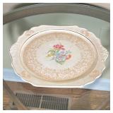 HARKER POTTERY 22K PLATE | Central floral design with 22k gold highlights, marked on the bottom - 11