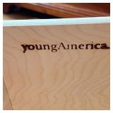 YOUNG AMERICA BEDSIDE TABLE | Wooden nightstand with two drawers, of nicely figured wood - h. 26-1/4