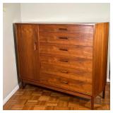 chest of drawers / wardrobe cabinet, having a cabinet door flanking six full width drawers - h. 43-3
