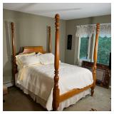 ANTIQUE FOUR POSTER BED FRAME | Antique wooden bedframe - h. 81 x w. 60 x d 81 in. [n.b. mattress no