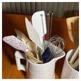 GROUP KITCHEN UTENSILS | Two canisters with various useful utensils