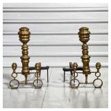 FACETED BRASS ANDIRONS  | Brass andirons with open circular stand - h. 22 x 14 x 24 in.
