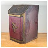 COUNTRY STORAGE BIN  | Painted tin storage bin with a hinged lid "6" - h. 27-3/4 x w. 18 x d. 19 in.