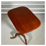 TILT TOP TEA TABLE  | h. 27-1/2 x 22-1/2 x 16 in.