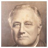 Franklin D. Roosevelt, possible a silver gelatin print, signed lower right, in a dark wood frame - 3