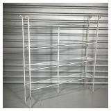 WHITE PAINTED CAST IRON SHELF  | White painted welded iron shelf with glass inserts - h. 66 x 64 x 1