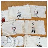 Including musician patches (4-3/4 x 7-3/4 in.), small rooster patches, and vintage lace
