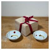 (2pc) PAIR JAPANESE BOWLS  | Pair Japanese glazed ceramic rice bowls of small size in a lidded wood 
