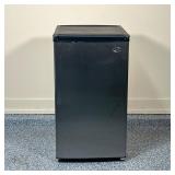 SANYO MINI REFRIGERATOR  | Mini fridge model number SR-4433S