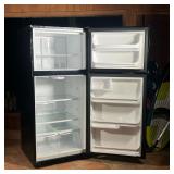 Fridge and freezer combo, freezer on top, black exterior, model JD-20