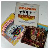 (3pc) BEATLES RECORDS  |  Vinyl records, albums by The Beatles, including: Sgt. Peppers Lonely Heart