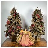 (3pc) CHRISTMAS DECOR  |  Including an angel tree topper (h. 8.75 in.) and a pair of topiaries with 