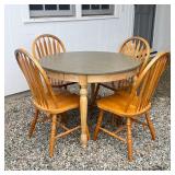 (5pc) TABLE & CHAIRS  |   Kitchenette / dining set, with a Pier 1 Imports round table with two drawe