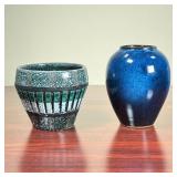 (2pc) POTTERY VASES  | Pretty! One having a dark blue glaze (h. 5 1/2 in.), and one having green and