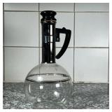 GLASS WINE DECANTER  | h. 13 in.