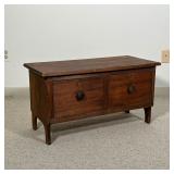 COBBLERS BENCH  | Low bench with two locking drawers, no key - l. 31.5 x w. 14.5 x h. 16.75 in.