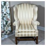 BAKER WINGCHAIR  | Chippendale style wing chair with textured striped fabric - l. 33 x w. 33 x h. 45