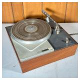 REK-O-KUT N-33H TURNTABLE | Vintage record player by Rek O Kut model N33H - l. 16 x w. 17 x h. 7 in.