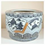 CHINESE CERAMIC PLANTER | Blue and white large Chinese porcelain planter with various scenes in