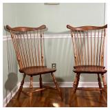(2pc) Pair "The Windsor Workshop" Side Chairs | Comb back Windsor side chairs Dimensions: l. 24 x w.