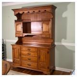 Hutch Cabinet | Wooden hutch cabinet with display shelving on the top section and drawers and cabine