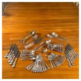 Silver Plated flatware Set | Spring Heather silver plate, including 12 lunch forks, 12 teaspoons, 12
