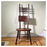 HIGH BACK WOODEN CHAIR | Unusual chair with spindle front legs with wide seat - l. 15 x w. 19 x h. 4