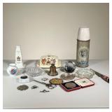 COLLECTION OF CORONATION SOUVENIRS | English Royal Family coronation souvenirs including: ash trays,